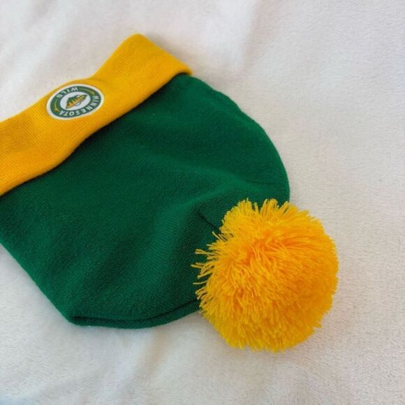 Minnesota Wild Hockey Green & Yellow Pom Pom Cuffed Winter Hat Unisex One Size - Picture 5 of 6